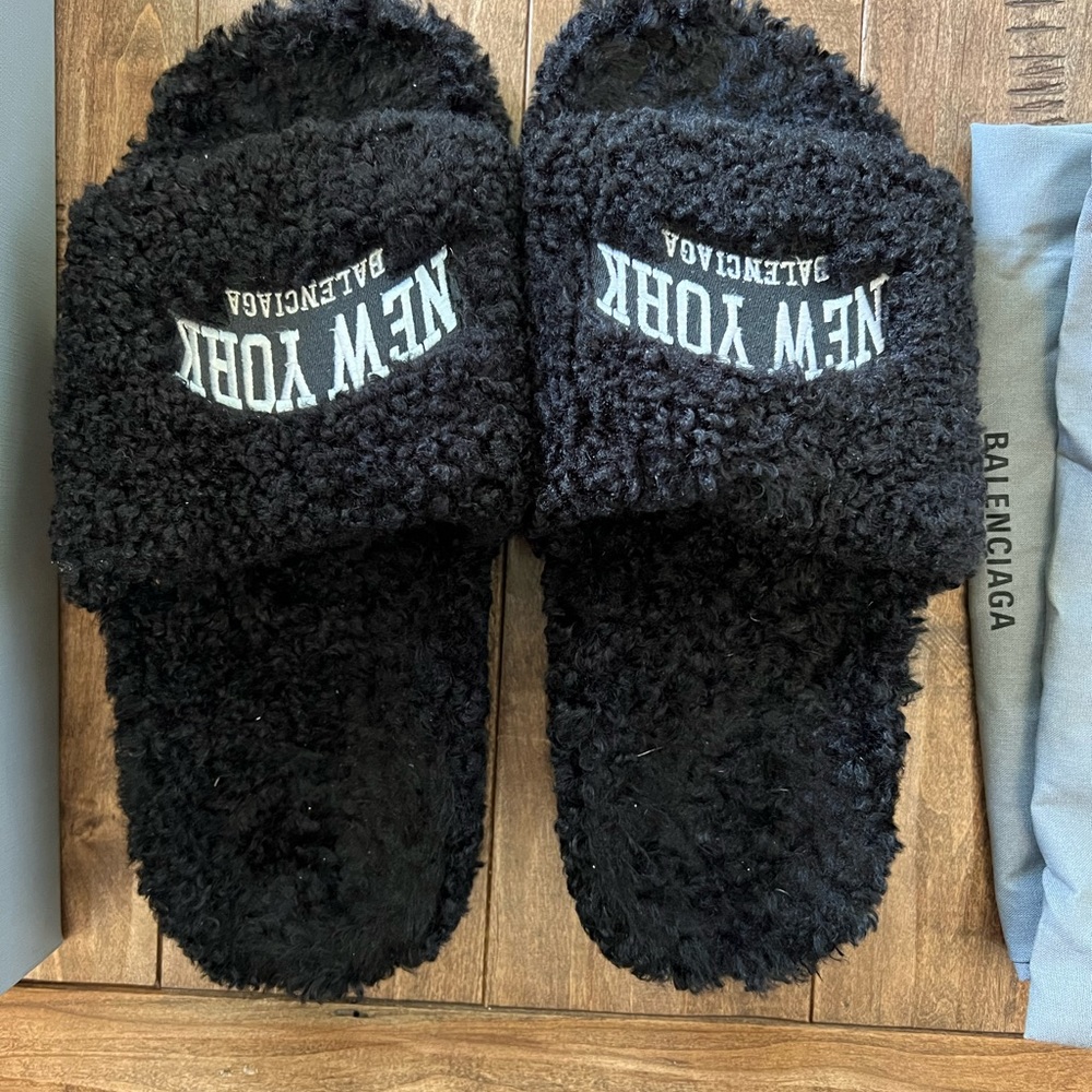 Balenciaga furry slides